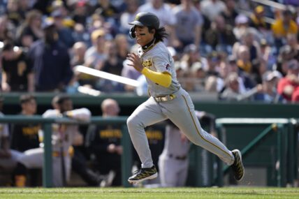 Ji Hwan Bae, Pittsburgh Pirates