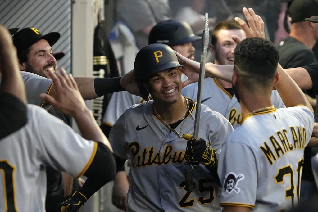 Endy Rodriguez, Pittsburgh Pirates