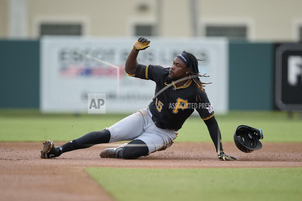 Pittsburgh Pirates Oneil Cruz (15) steals second during a Spring Training baseball game against the Baltimore Orioles on February 29, 2024 at Ed Smith Stadium in Sarasota, Florida. (Mike Janes/Four Seam Images via AP)
